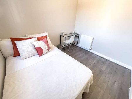 Hannan Road, L6 - Photo 3