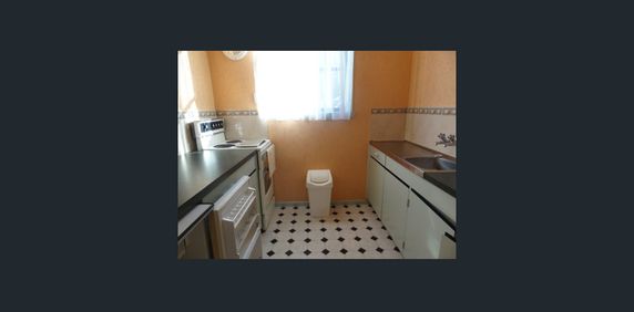 Cozy & Convenient 1-Bedroom Apartment - Photo 2