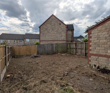 Dewfield Close, Bierley, Bradford, BD4 - Photo 4