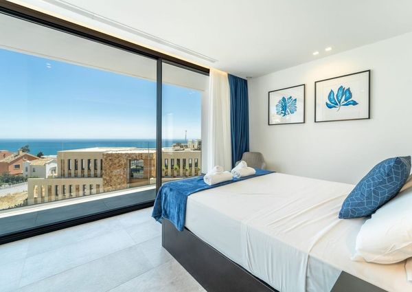 Benalmádena, Andalusia 29630