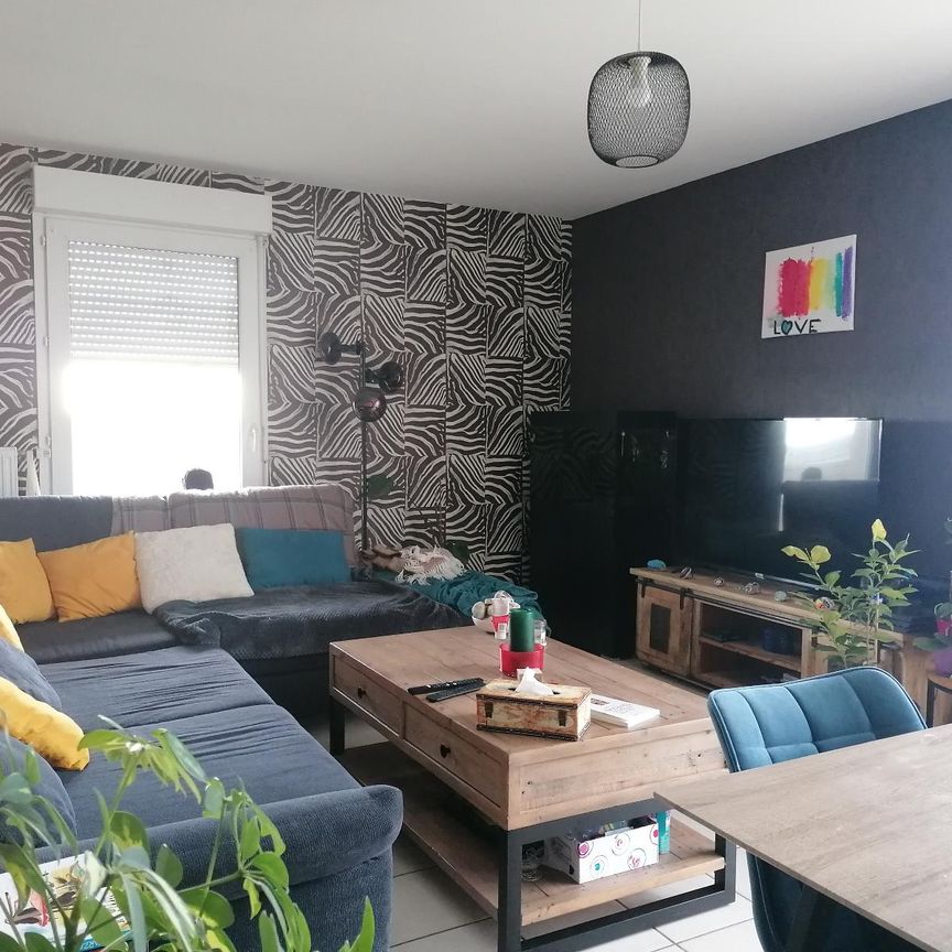 Location Appartement 4 pièces 84m² DIJON 21000 - Photo 1