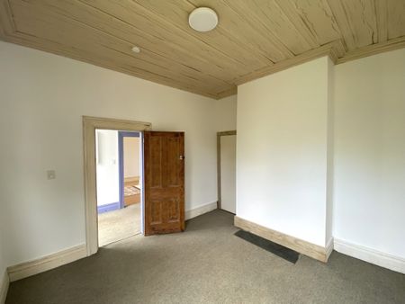 Great Value on the Valley - Photo 3