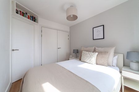 1 Bed Flat, Ivy Point, E3 - Photo 5