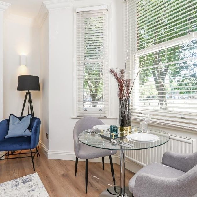 flat to rent - Photo 1