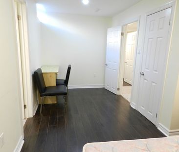 For Lease - 3735 Pearlstone Drive Unit# BSMT, ROOM #2, Mississauga,... - Photo 2