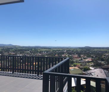 Multi Level Residence With Views - Photo 5