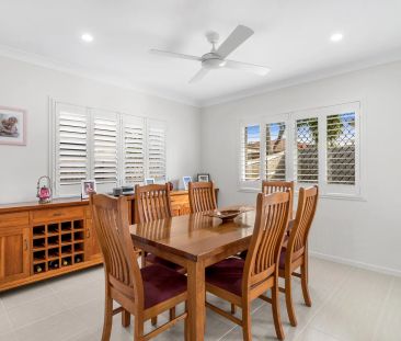 9 Roseberry Parade, Wynnum West. - Photo 3