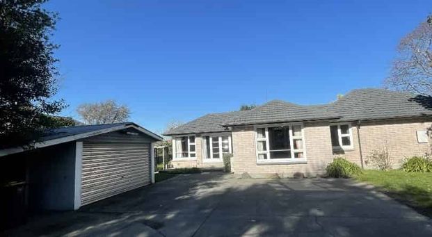 Spacious and well-appointed 3 Bedroom home - Photo 1