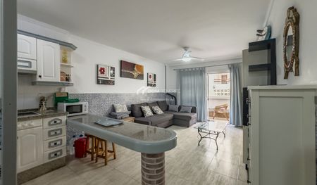 Apartamento · Alquiler a largo plazo · - Photo 2