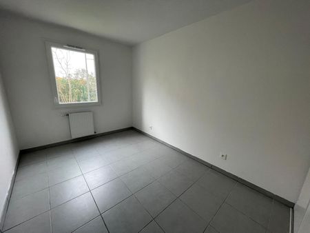 Location Appartement 3 pièces 62m² LA SALVETAT ST GILLES 31880 - Photo 3