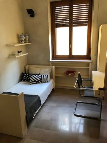 Via Leopoldo Sabbatini, Milan, Lombardy 20136 - Photo 2