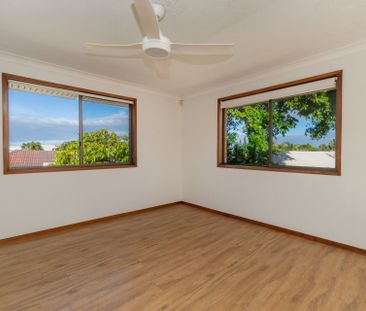 Large Family House In Blue Chip Location - Photo 1