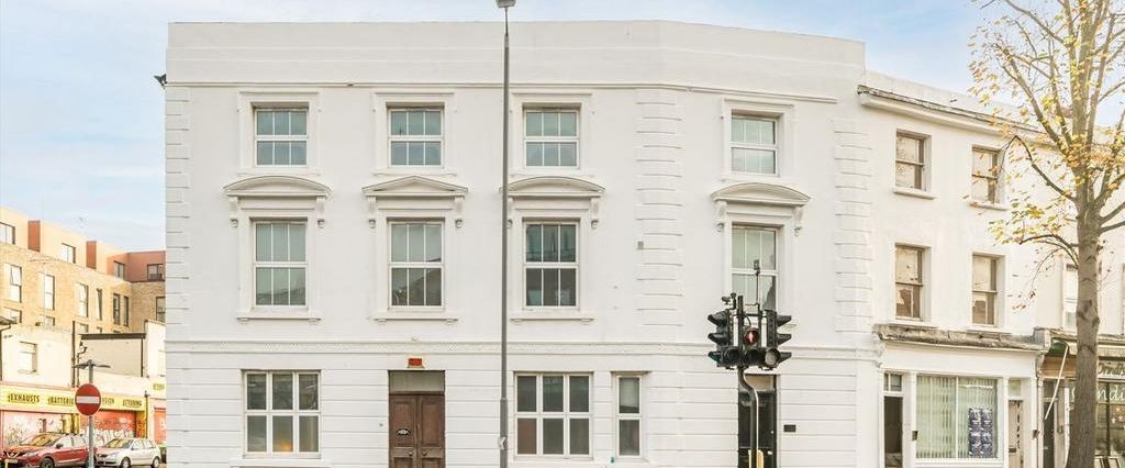 1 bedroom flat to rent - Photo 1