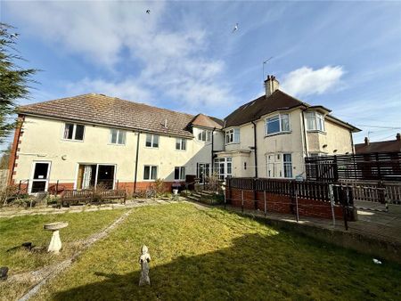 20 bedroom property to rent - Photo 2