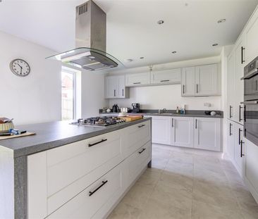 4 bed detached house to rent in Stoneman Court, Newcastle Upon Tyne... - Photo 3