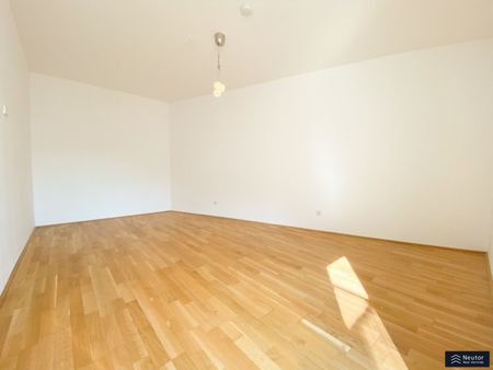 MODERNE 2-ZIMMER-WOHNUNG MIT GROSSZÜGIGEM BALKON - DURCHDACHTER GRUNDRISS - RUHIGE INNENHOFLAGE - AUSGEZEICHNETE VERKEHRSANBINDUNG - Photo 3