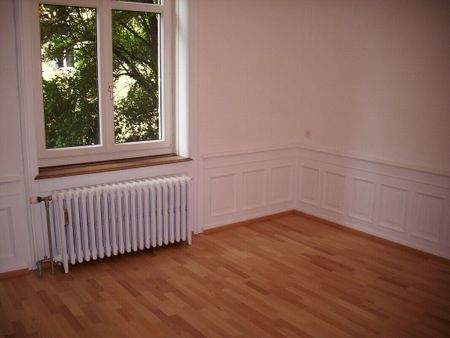 Appartement meublé de 1,5 pièce Art Nouveau dans un endroit calme et central - Foto 2