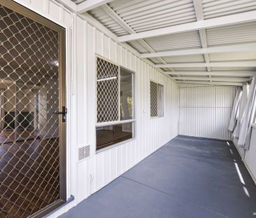 Neat & Tidy Home with Workshop and Side Access - Photo 6