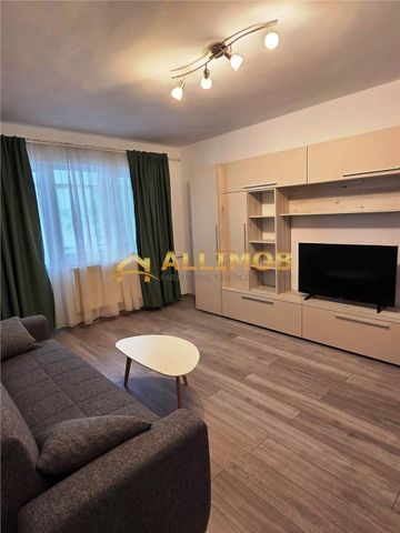Apartament 2 camere renovat in Ploiesti, zona AFI - Photo 3