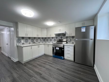 For Lease - 35 Vauxhall Drive Unit# Lower, Toronto, Ontario - Photo 3