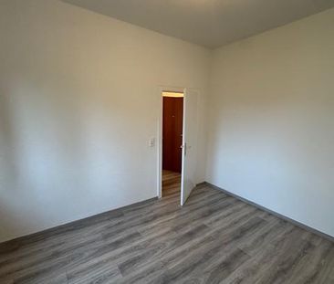 Frisch renovierte 1-Zimmer-Wohnung mit großer Küche! - Photo 6