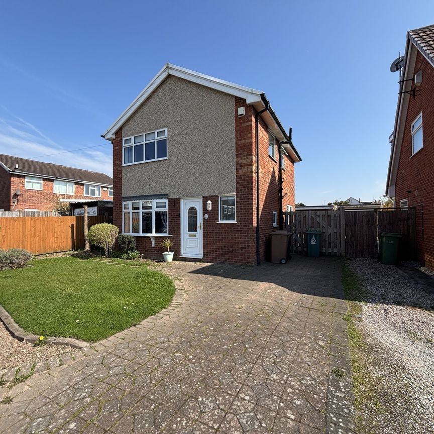 Kingfisher Way, Wirral - Photo 1