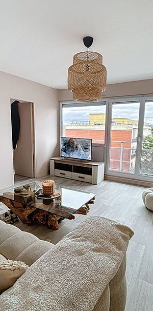 Location Appartement 2 pièces 53m² LE PETIT QUEVILLY 76140 - Photo 1