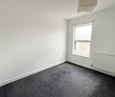 Bevan Street West, Lowestoft - Photo 5
