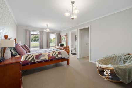 WONDERFUL VIEWS - PRIVATE ROAD - Photo 4