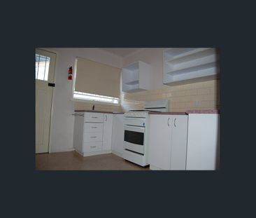 Private! Convenient Location - Photo 3