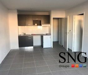 T2 AVEC TERRASSE ET PARKING - Photo 1