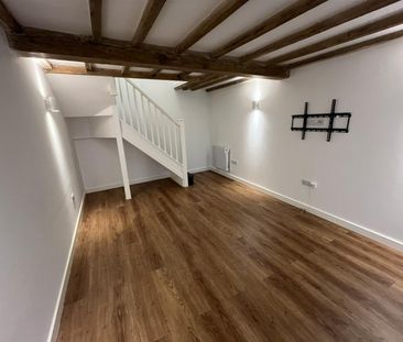 The Green, Ashby-De-La-Zouch - Photo 3