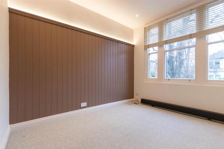 3 bedroom detached house to rent - Photo 3