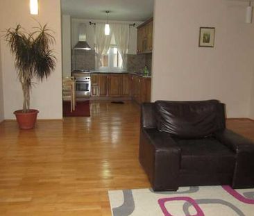Apartament 3 camere, 110 mp, parcare, boxa subsol, zona strazii Fagului - Photo 4