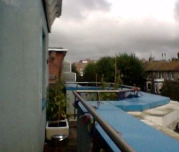 Room in a Shared Flat, Salisbury Road, BN3 - Photo 1