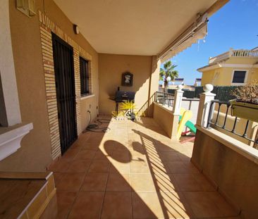 2 BEDROOM GROUND FLOOR BUNGALOW - ORIHUELA COSTA - Photo 4