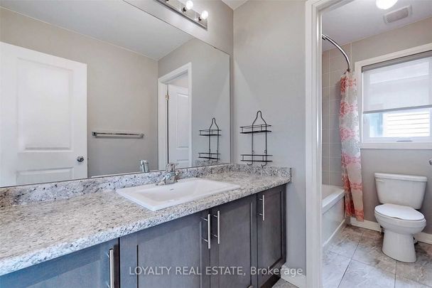 For Lease - 127 Yacht Drive, Clarington, Ontario - Photo 1
