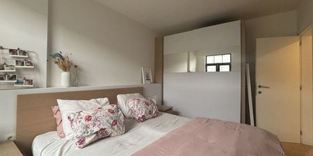 Appartement te huur in Edegem voor € 1.150 met 2 slaapkamers - Foto 4