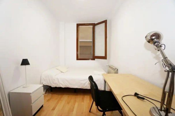 Madrid - Photo 1