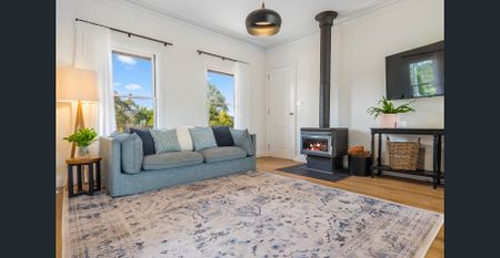 Luxury, Space & Serenity- 9 to 10 Month Lease until 18th of December - Photo 4