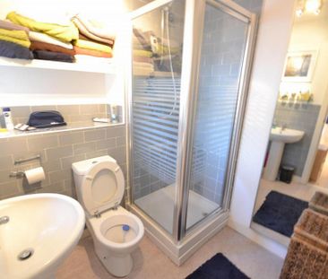 3 bedroom townhouse to rent - Photo 3