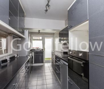 3 bedroom terraced house to rent - Photo 6