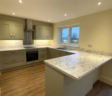 3 bedroom terraced house to rent - Photo 5