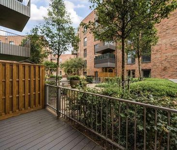 Royal Engineers Way, Mill Hill, NW7 - Photo 3