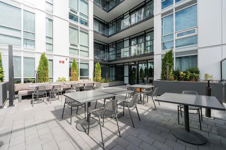 For Lease - 3005 Pine Glen Road Unit# PH802, Oakville, Ontario - Photo 5