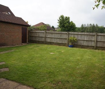 4 bedroom house to rent - Photo 2