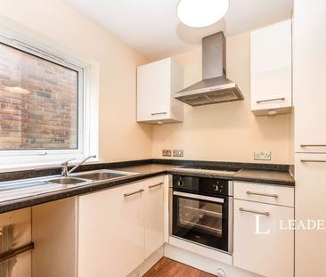 1 bedroom apartment to rent Apple Trees Place, Woking, GU22 - Photo 5