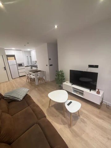 Piso de alquiler en Avenida de Los Cedros, Garrido Norte - Foto 4