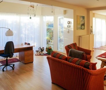 Rarität für echte Naturliebhaber: Einfamilienhaus mit schönem Gartengrundstück und Dachterrasse - Photo 1