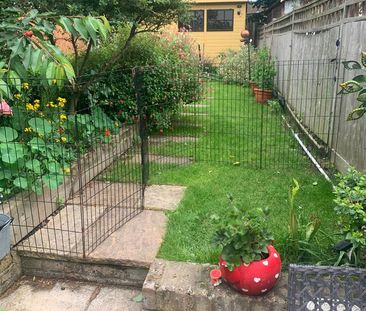 2 Bed Terraced House, Tamworth Lane, CR4 - Photo 6